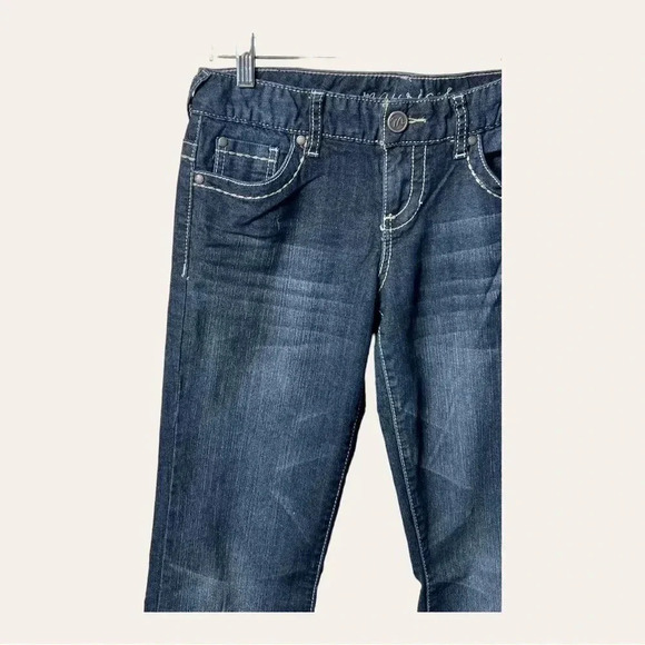 0847. MAURICES DENIM JEANS‎ SIZE 3/4 REGULAR DARK WASH IN COLOR - Picture 3 of 9